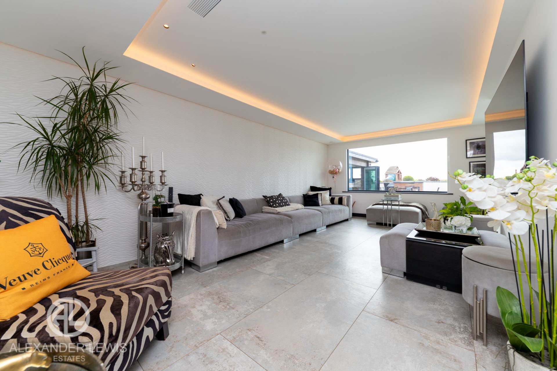 Rectory Road, Shefford, Beds, SG17 5PF, Image 2