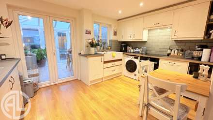 Horace Gay Gardens, Letchworth Garden City, SG6 4XP, Image 4