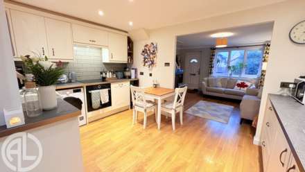 Horace Gay Gardens, Letchworth Garden City, SG6 4XP, Image 5