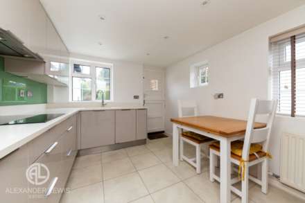 Icknield Way, Letchworth Garden City, SG6 4TX, Image 5