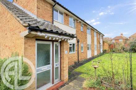 Icknield Green, Letchworth Garden City, SG6 4DL, Image 1