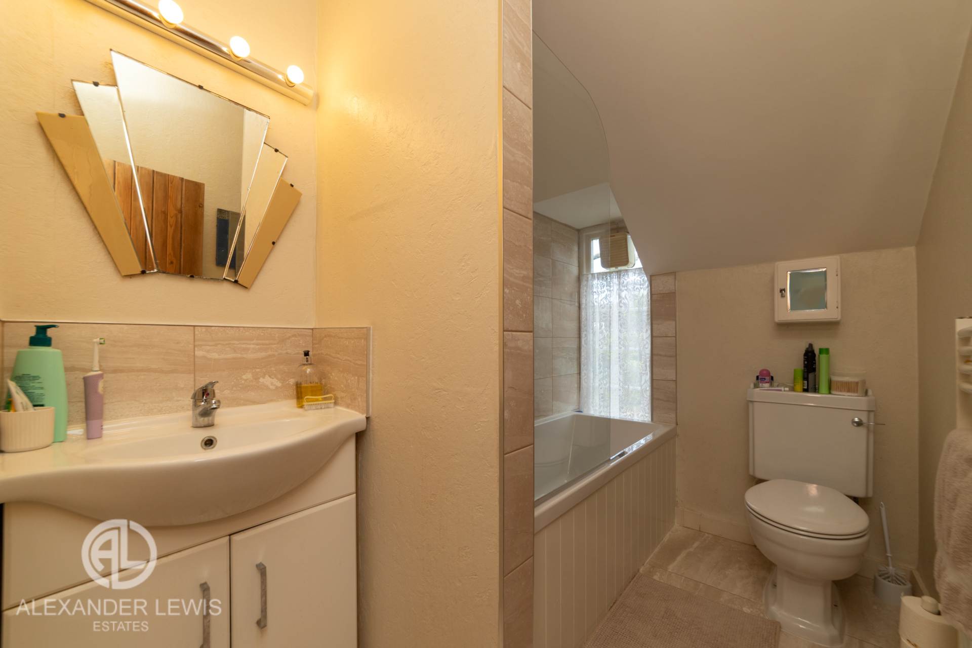 Wilbury Road, Letchworth Garden City, SG6 4JG, Image 18