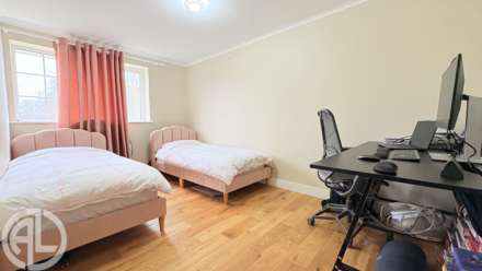 Holmdale, Letchworth Garden City, SG6 1QQ, Image 11