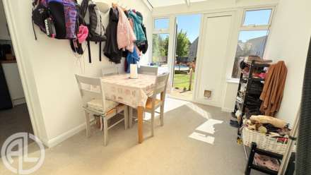 Icknield Way, Letchworth Garden City, SG6 4AR, Image 6