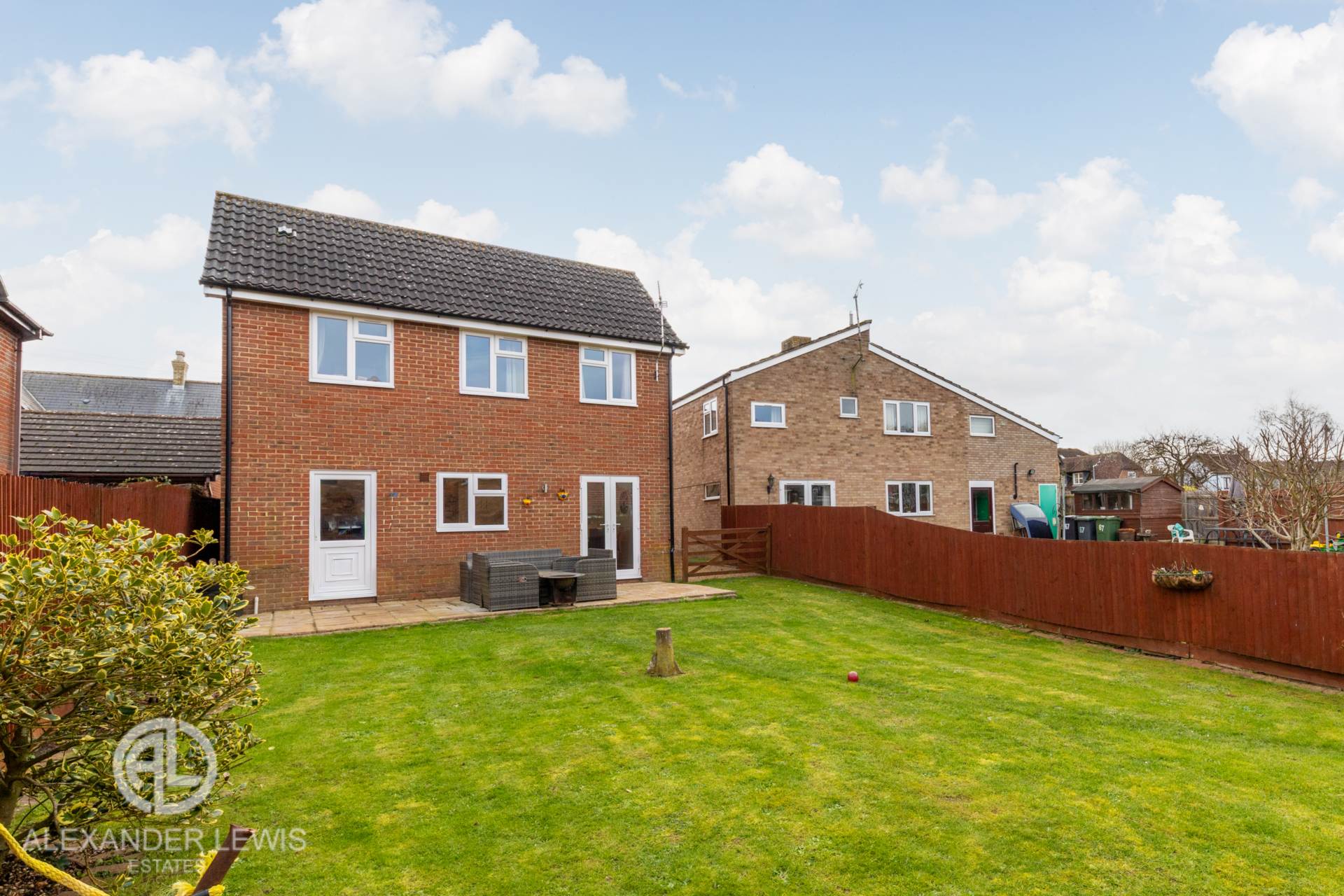 Fildyke Road, Meppershall, SG17 5LU, Image 16