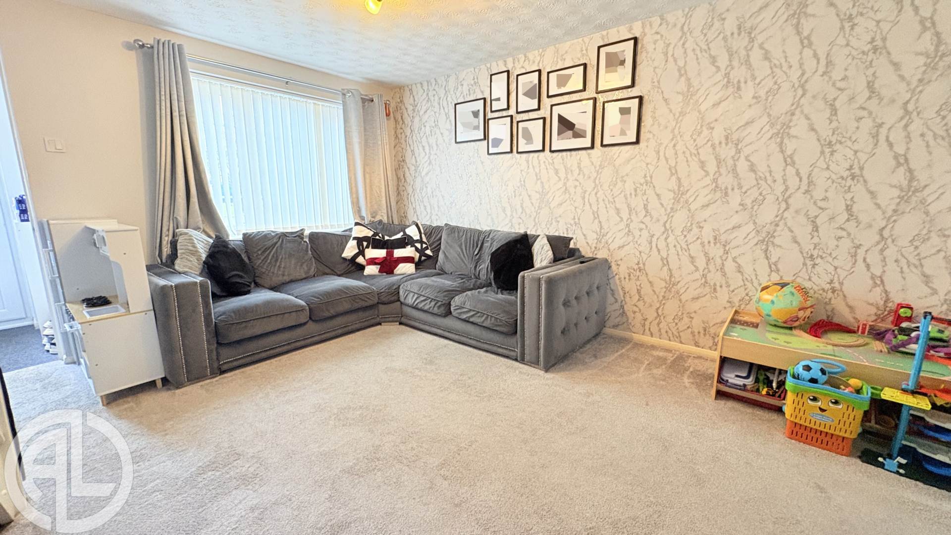 Chagny Close, Letchworth Garden City, SG6 4BZ, Image 3