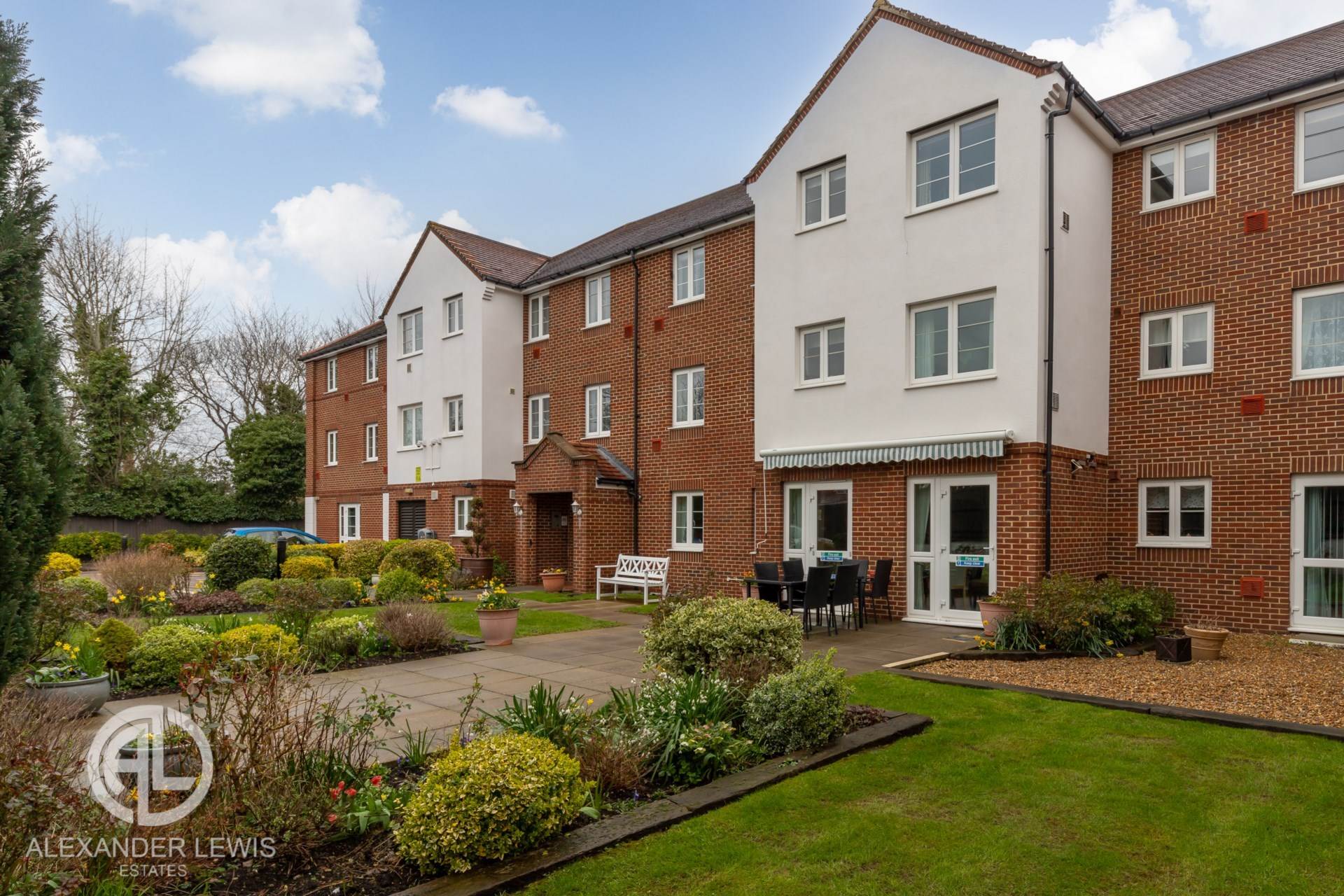 Bennett Court, Letchworth Garden City, SG6 3WA, Image 1