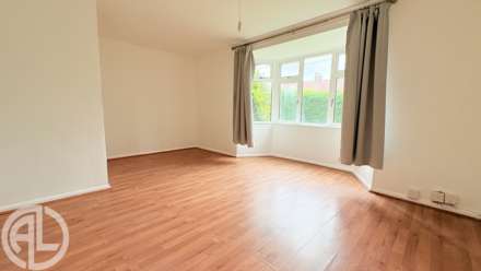 Monklands, Letchworth Garden City, SG6 4XE, Image 4