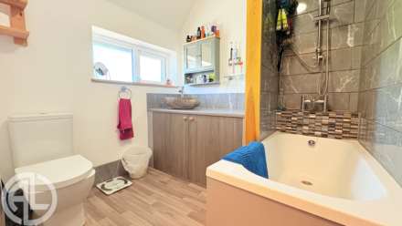 Nightingale Way, Baldock, SG7 6JT, Image 10