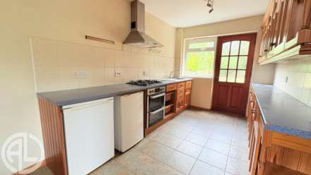 Springshott, Letchworth Garden City, SG6 3ST., Image 3