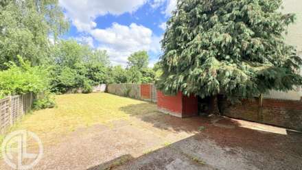 Springshott, Letchworth Garden City, SG6 3ST., Image 9