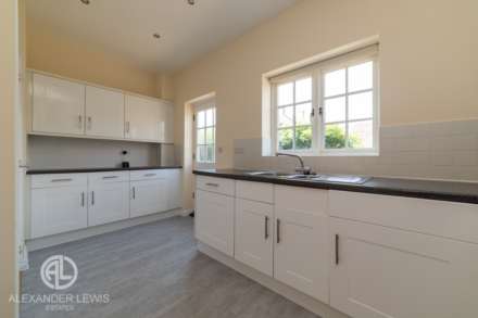 Nickleby Way, Stotfold, SG5 4FJ, Image 3