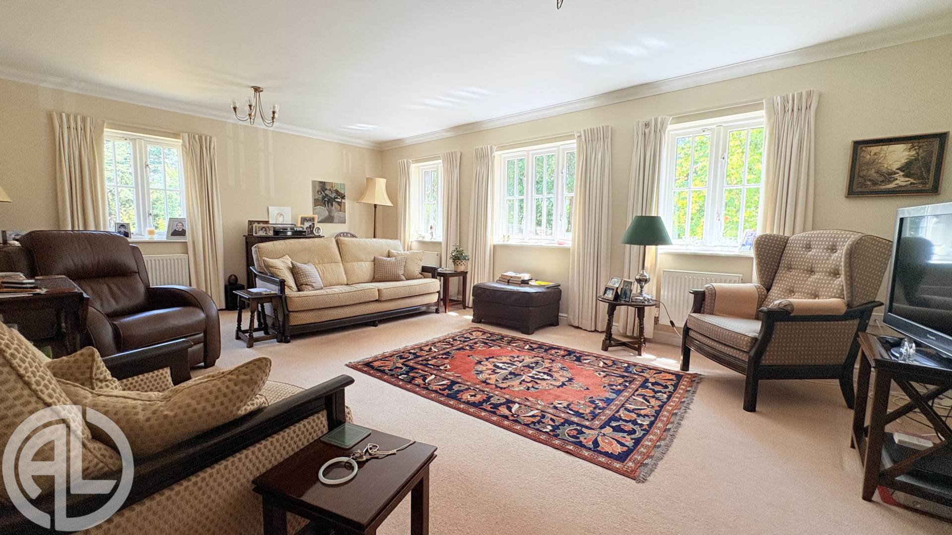 Roxley Manor, Willian, SG6 2DP, Image 2