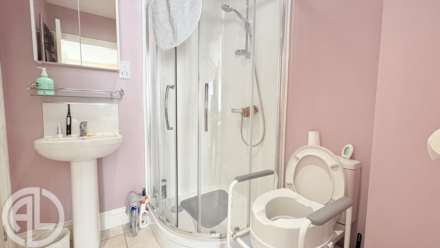 Kingsway, Stotfold, SG5 4EL, Image 13