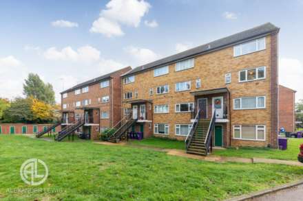 Shepherds Mead, Hitchin, SG5 1YA, Image 1