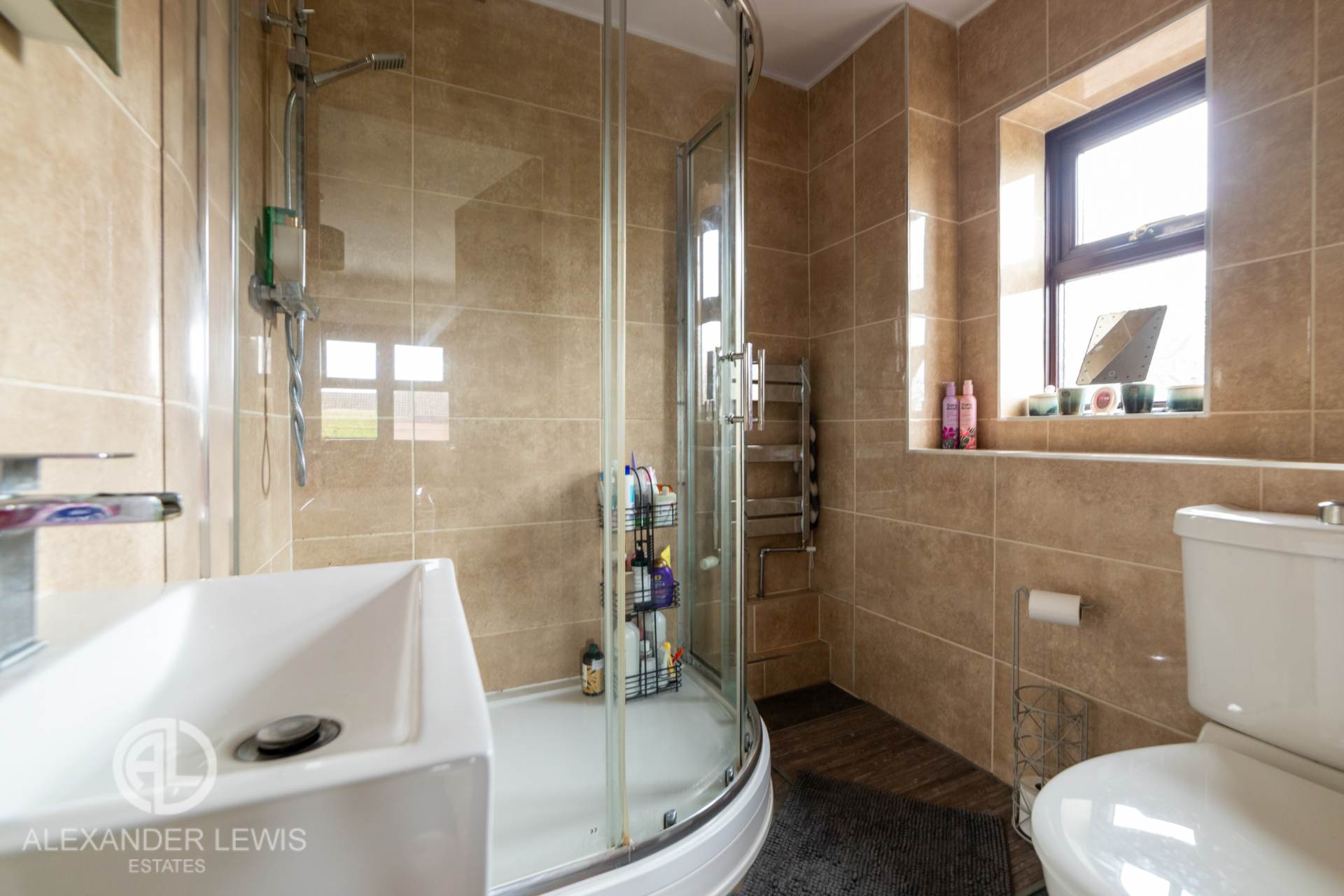 Applecroft, Lower Stondon, SG16 6NB, Image 15
