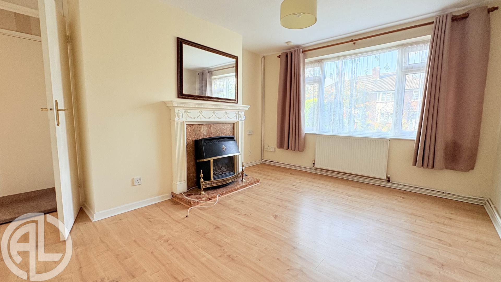 Lawrence Avenue, Letchworth Garden City, SG6 2EX, Image 2