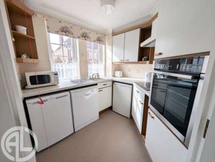 Bennett Court, Letchworth Garden City, SG6 3WA, Image 6