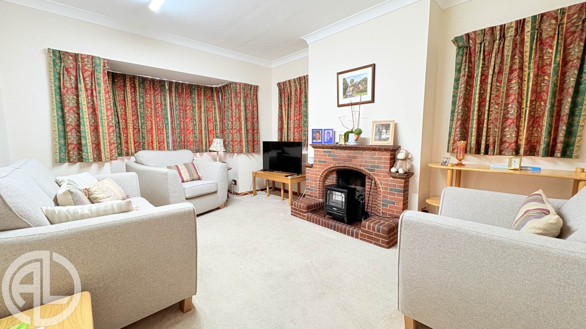Newlands, Letchworth Garden City, SG6 2JE, Image 2