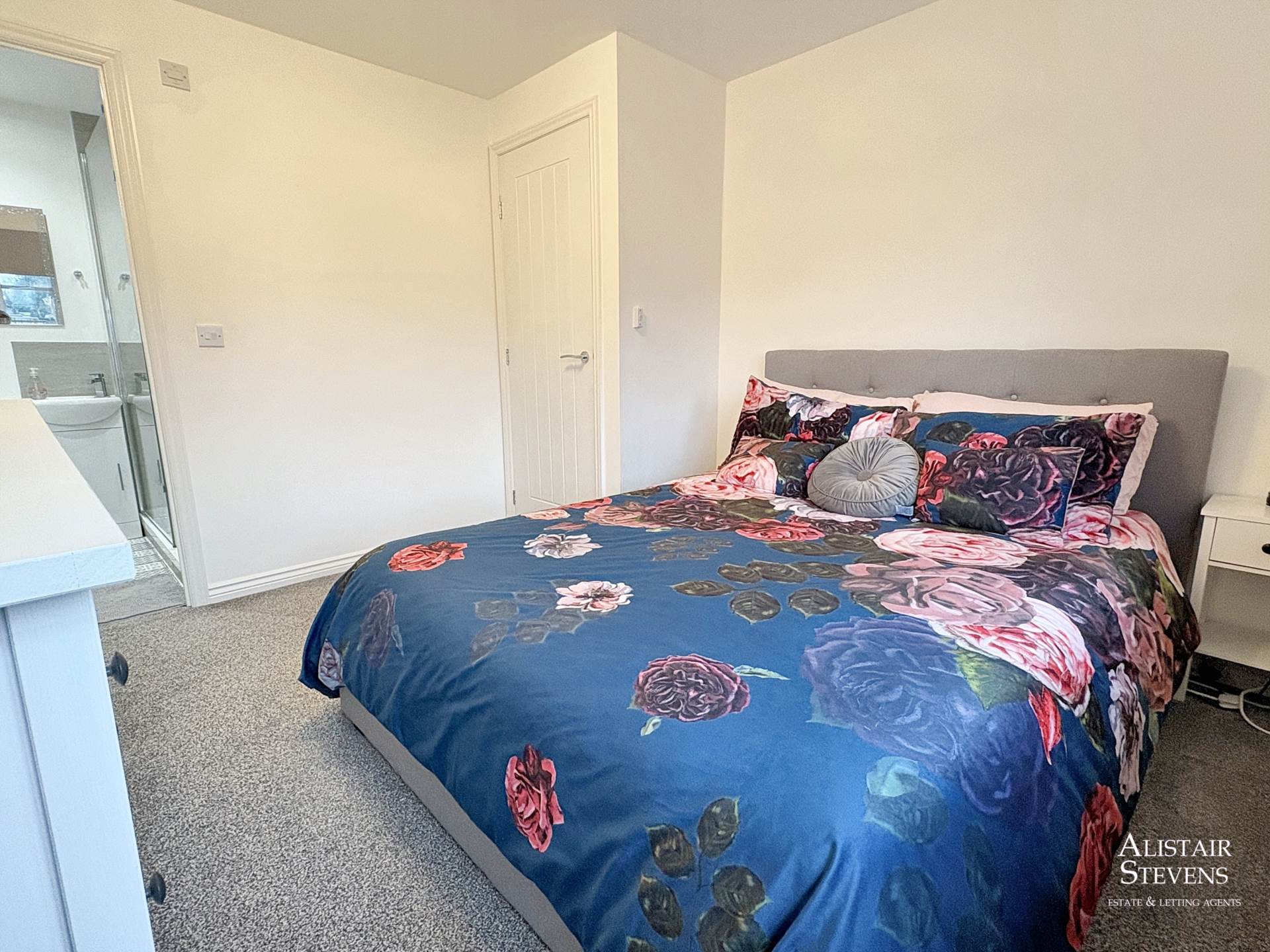 Elmstone Drive, Royton, Oldham, Image 17