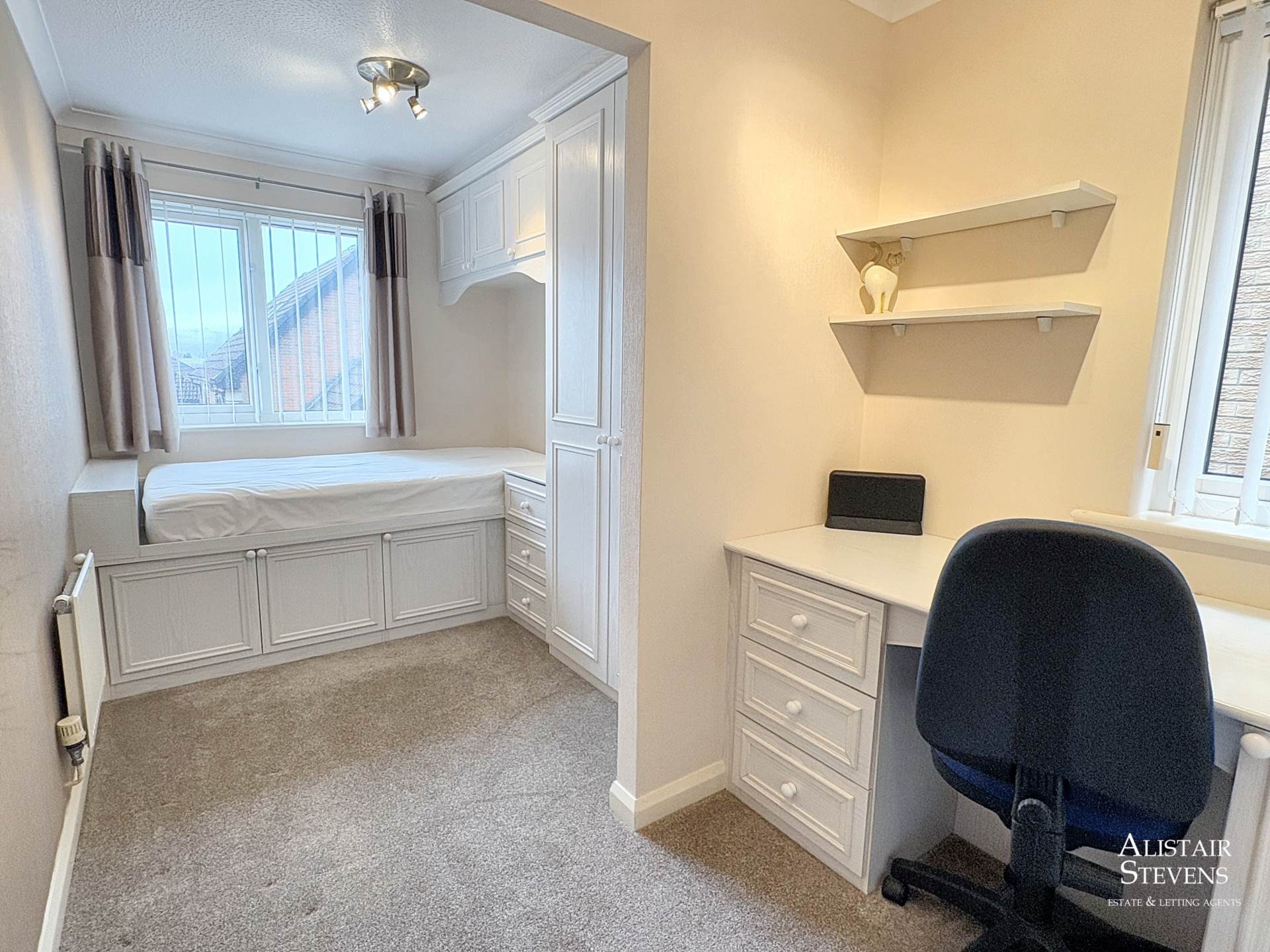 Luzley Brook Road, Royton, Image 20