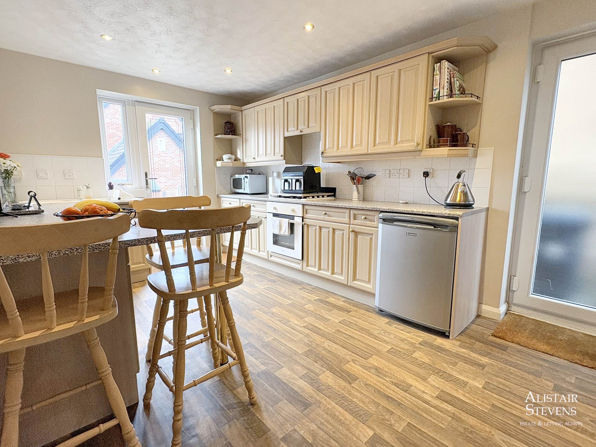 Luzley Brook Road, Royton, Image 3