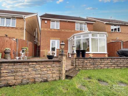 Luzley Brook Road, Royton, Image 25