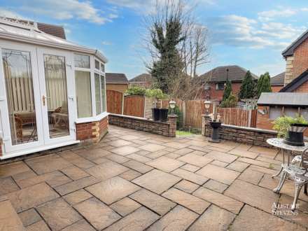 Luzley Brook Road, Royton, Image 26