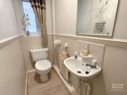 Luzley Brook Road, Royton, Image 9