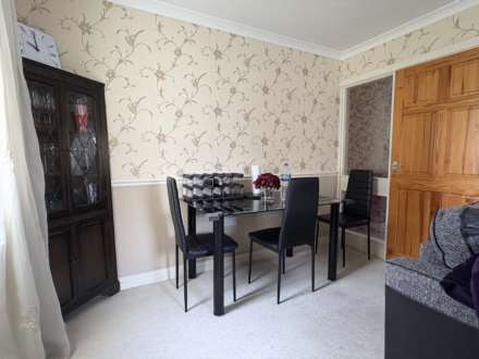 Julian House, Henshaw Street, Image 5