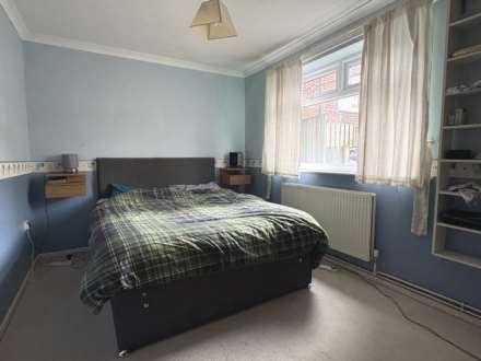 Julian House, Henshaw Street, Image 7