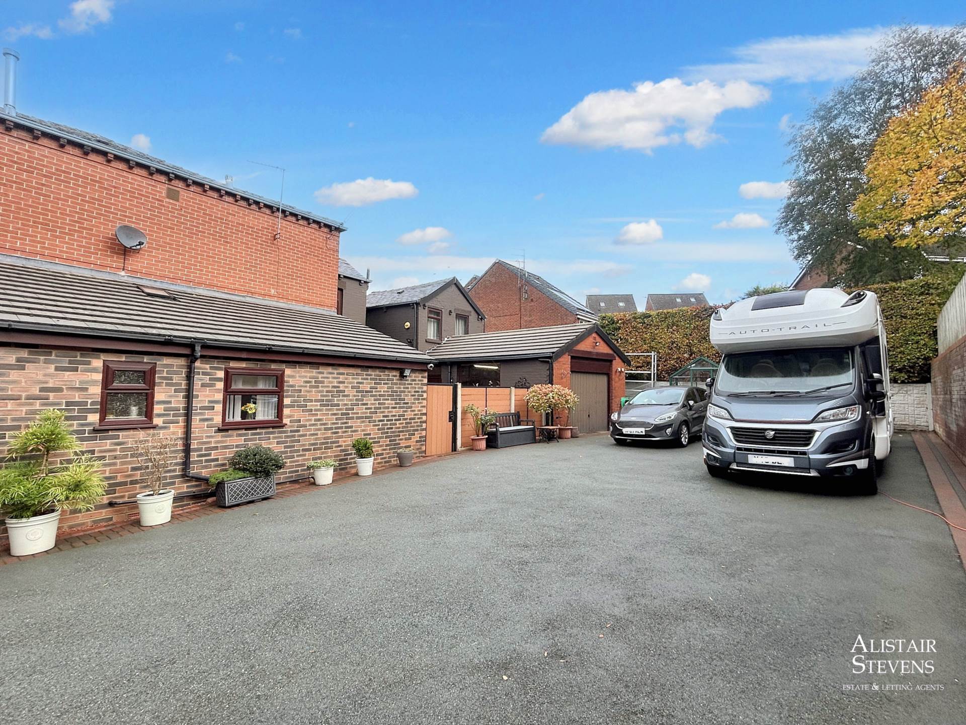 Godson Street, Oldham, Image 21