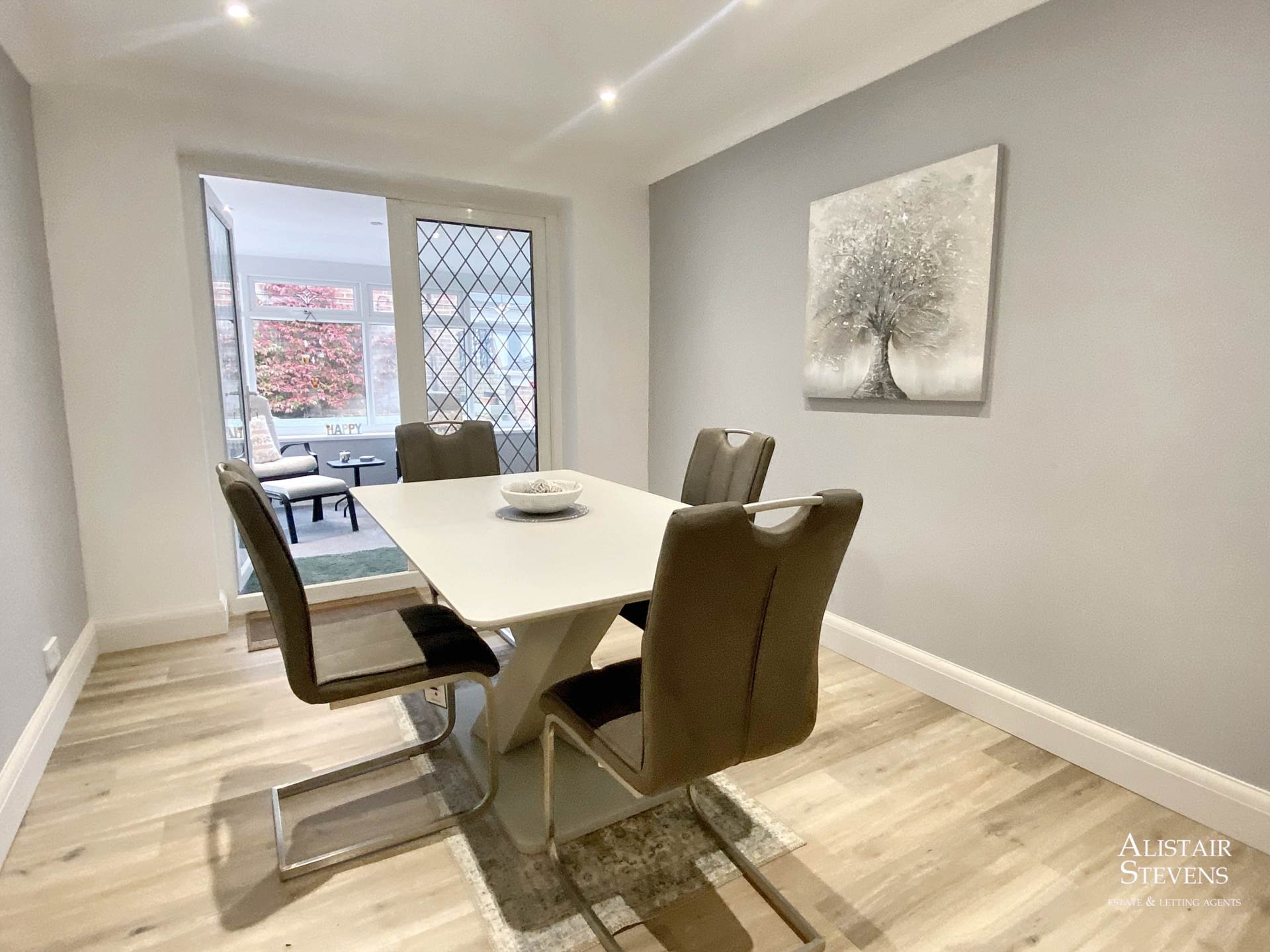 Delta Close, Royton, Image 9