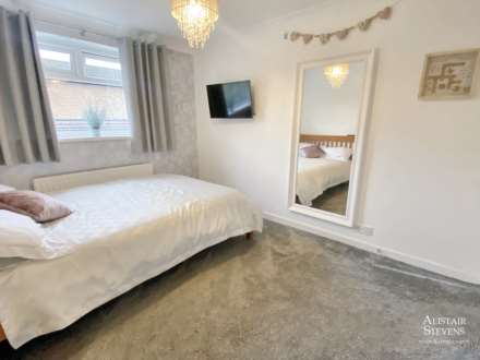 Delta Close, Royton, Image 18