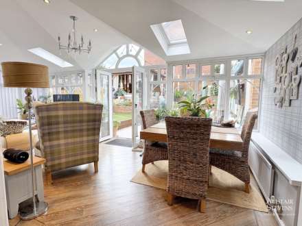 Marlwood Way, Royton, Image 11