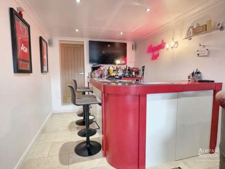 Marlwood Way, Royton, Image 13