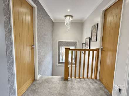 Marlwood Way, Royton, Image 17