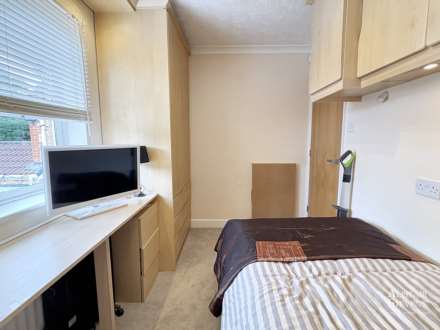 Marlwood Way, Royton, Image 29