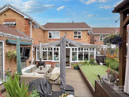 Marlwood Way, Royton, Image 32