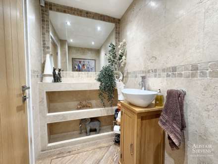 Marlwood Way, Royton, Image 8