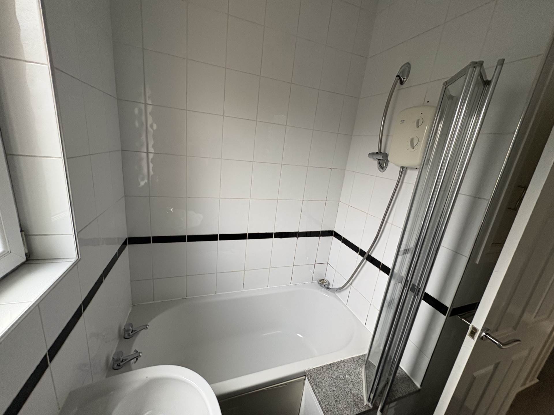 Fir Lane, Royton, Oldham, Image 10