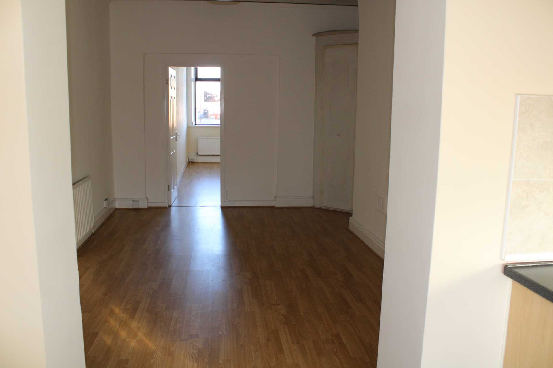 Middleton Road, Royton, Image 3