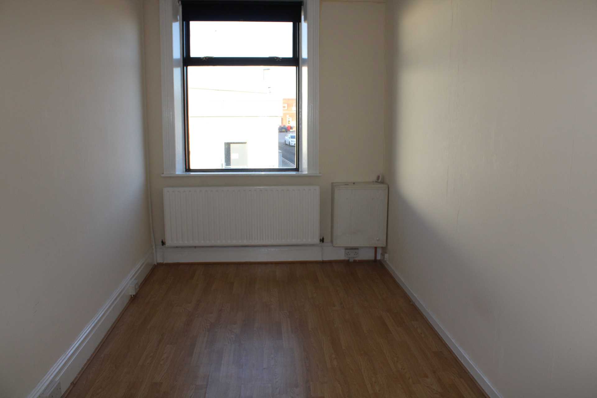 Middleton Road, Royton, Image 5