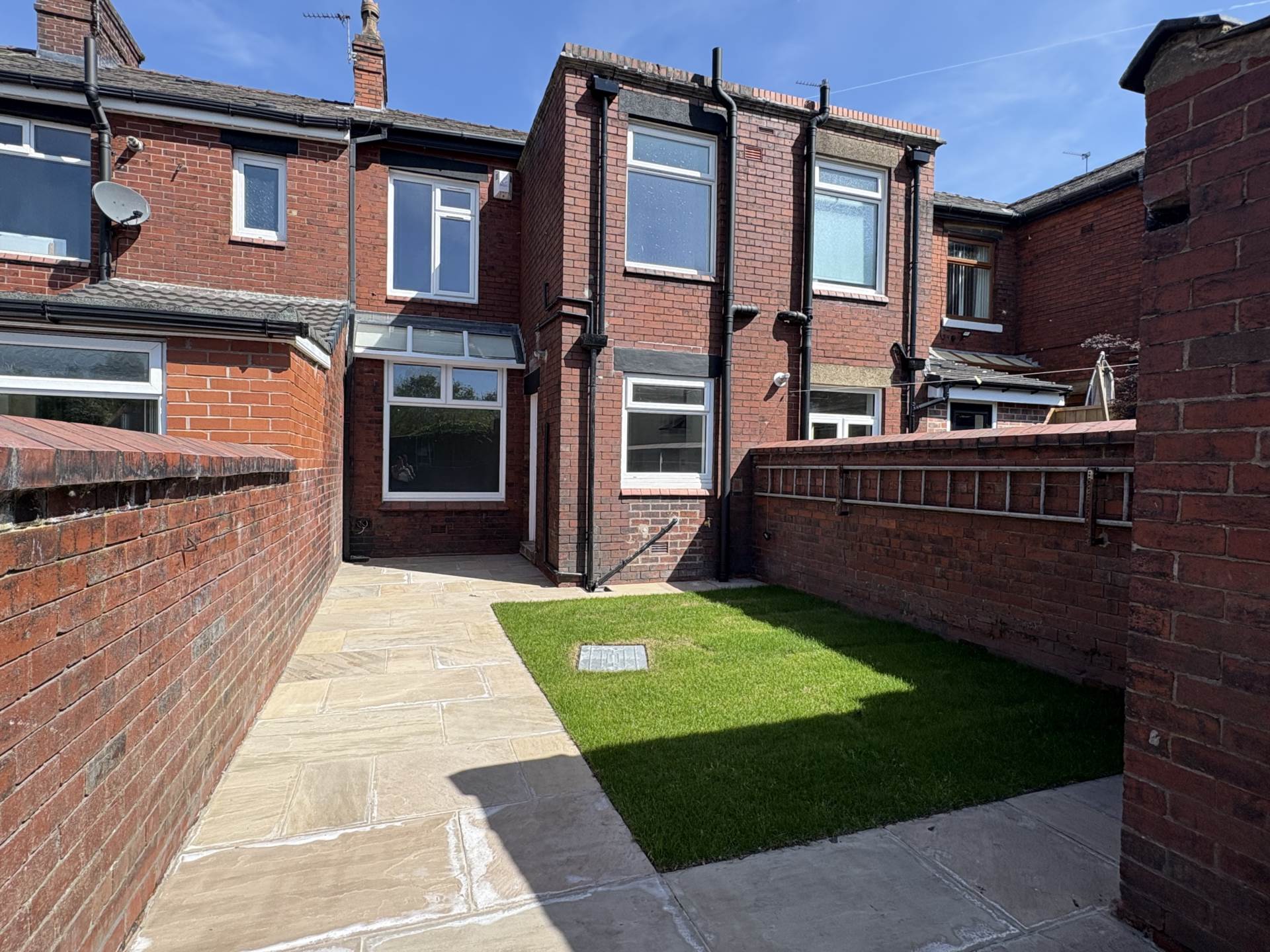 Moreton Street, Chadderton, Oldham, Image 16