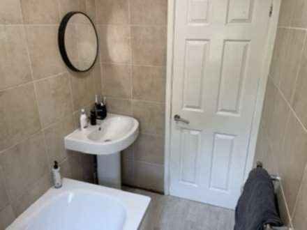 Thorndale Close, Royton, Oldham, Image 9