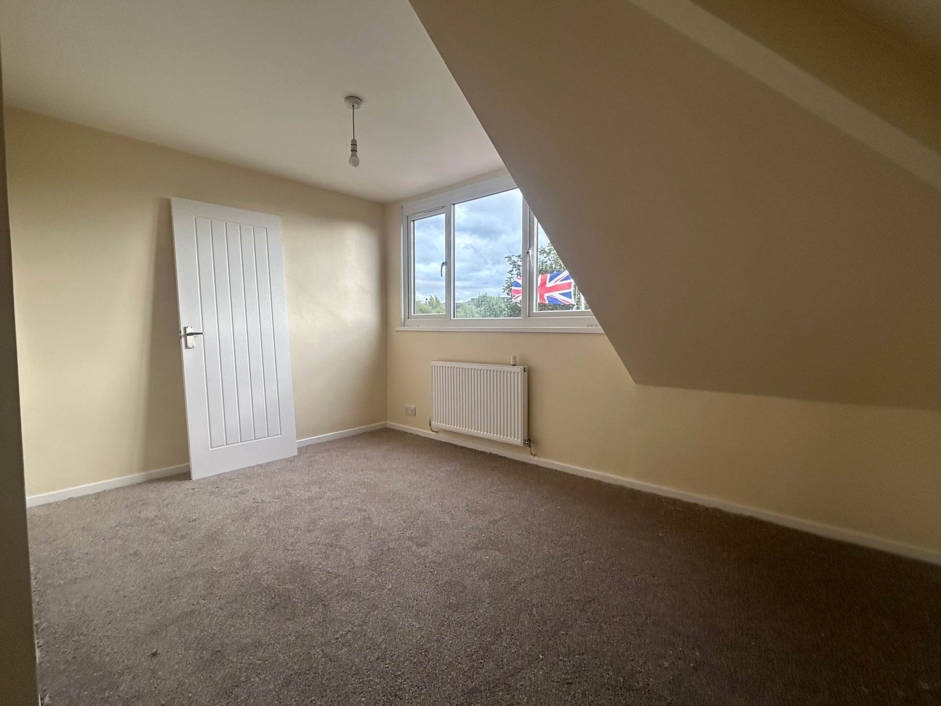 Carlton Way, Royton, Image 8