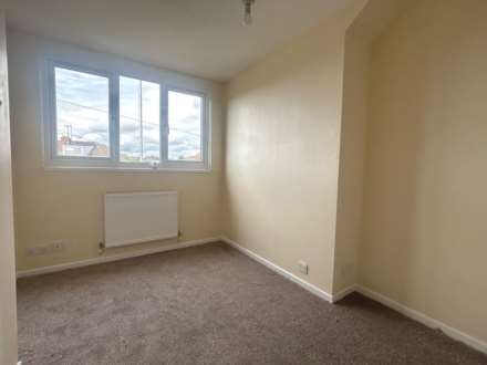 Carlton Way, Royton, Image 10