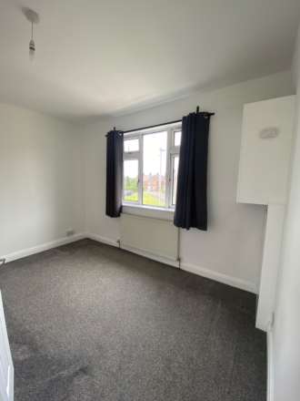 Lowe Green, Royton, Image 5