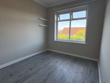 Shaw Road, Royton, Image 8