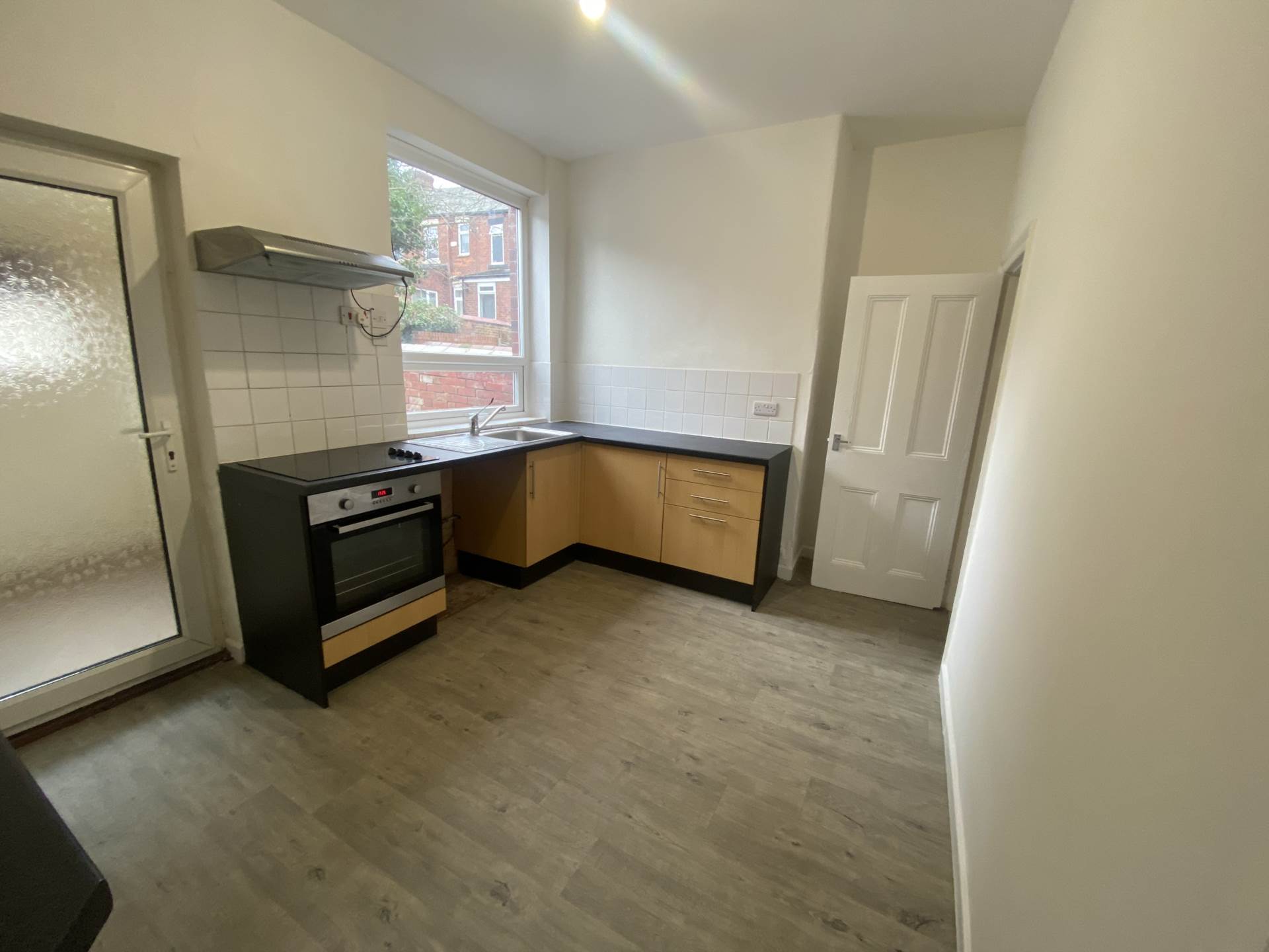 Hebron Street, Royton, Image 4